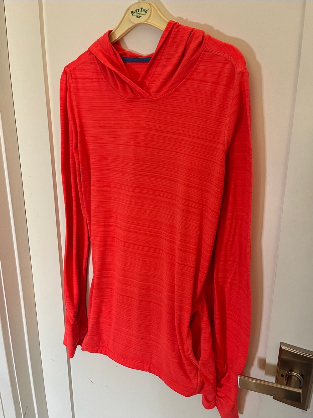 MPG Hooded Pullover Long Sleeve Sweatshirt w Pockets. Bright Orange. Medium